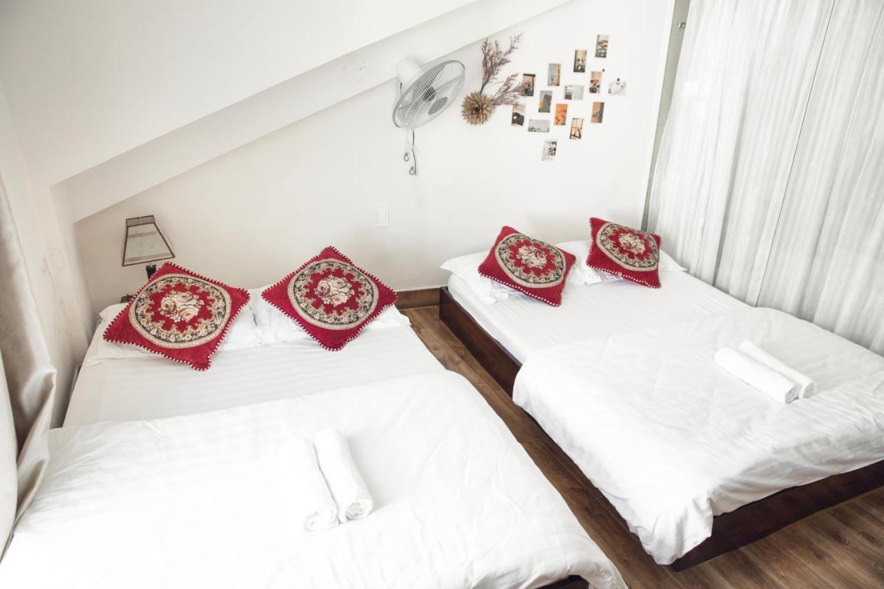 Khach San Thuy Tien Hotell Dalat Exteriör bild