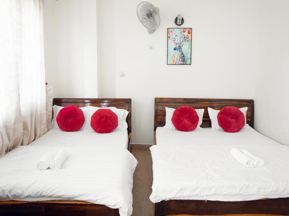 Khach San Thuy Tien Hotell Dalat Exteriör bild