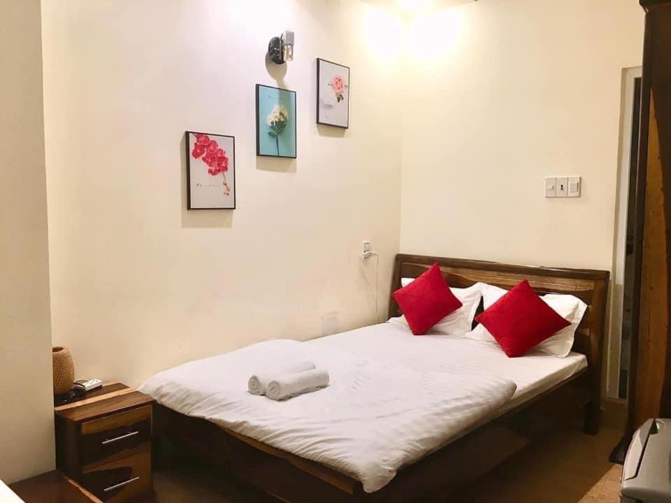 Khach San Thuy Tien Hotell Dalat Exteriör bild